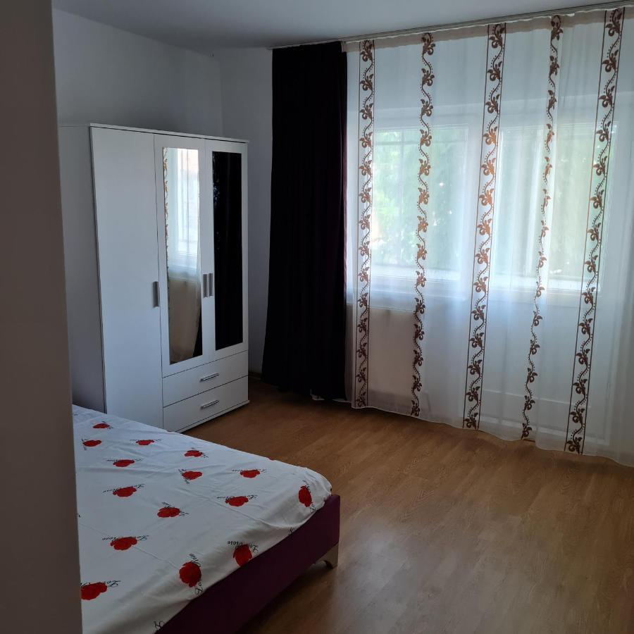 Apartament 2 Camere - Pitesti / 2-Rooms Apartment - Piteşti Exteriér fotografie